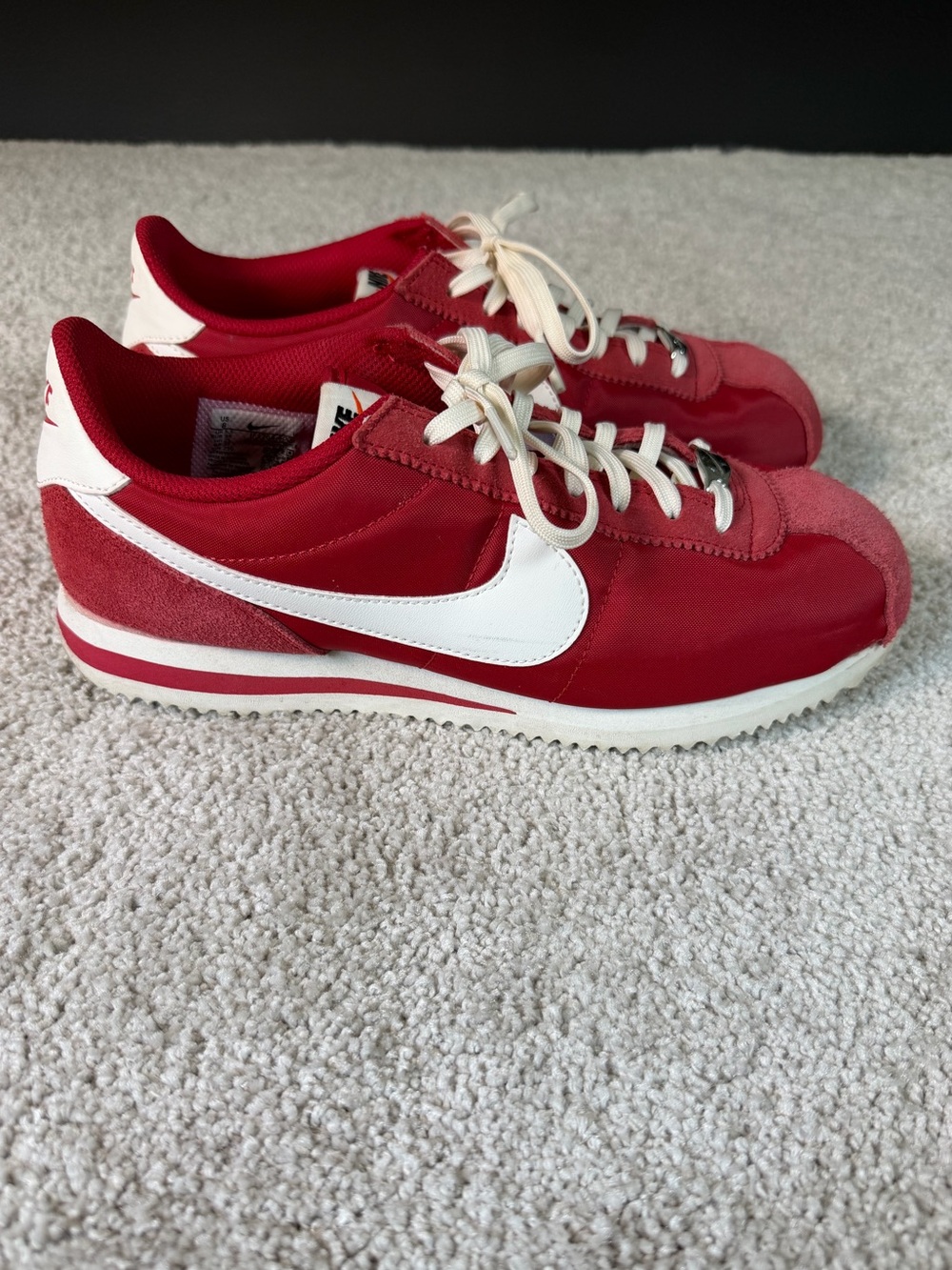 Nike Cortez Textile Women’s Size 8 Red Athletic Lifestyle Shoes Sneakers
